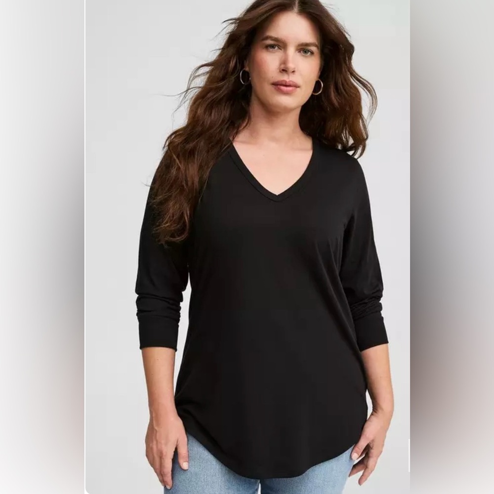 NWOT torrid long sleeved girlfriend jersey size 2